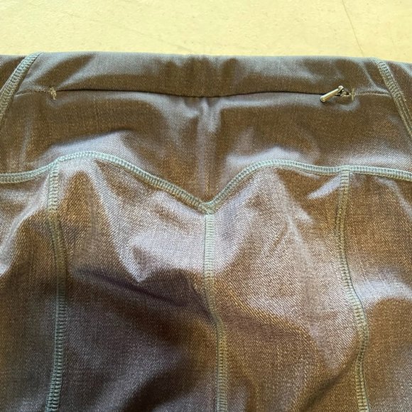 Lucy Cropped Leggings Hidden Pocket Medium - Picture 8 of 8